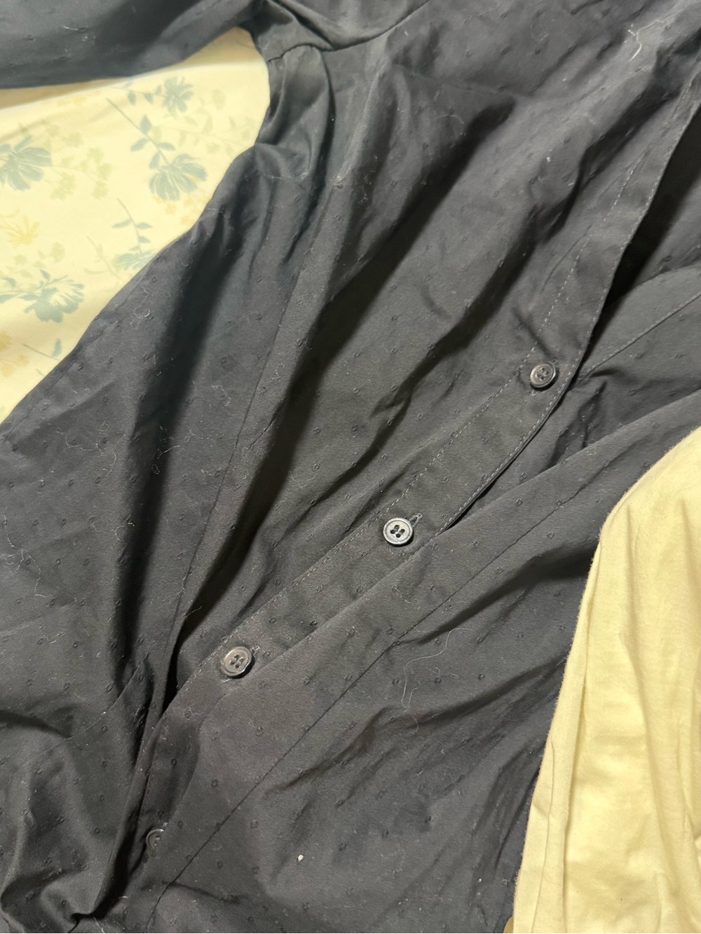 H&M Women's Button-Down Shirt Trio in Black, Cream & Light Blue - Picture 5 of 5